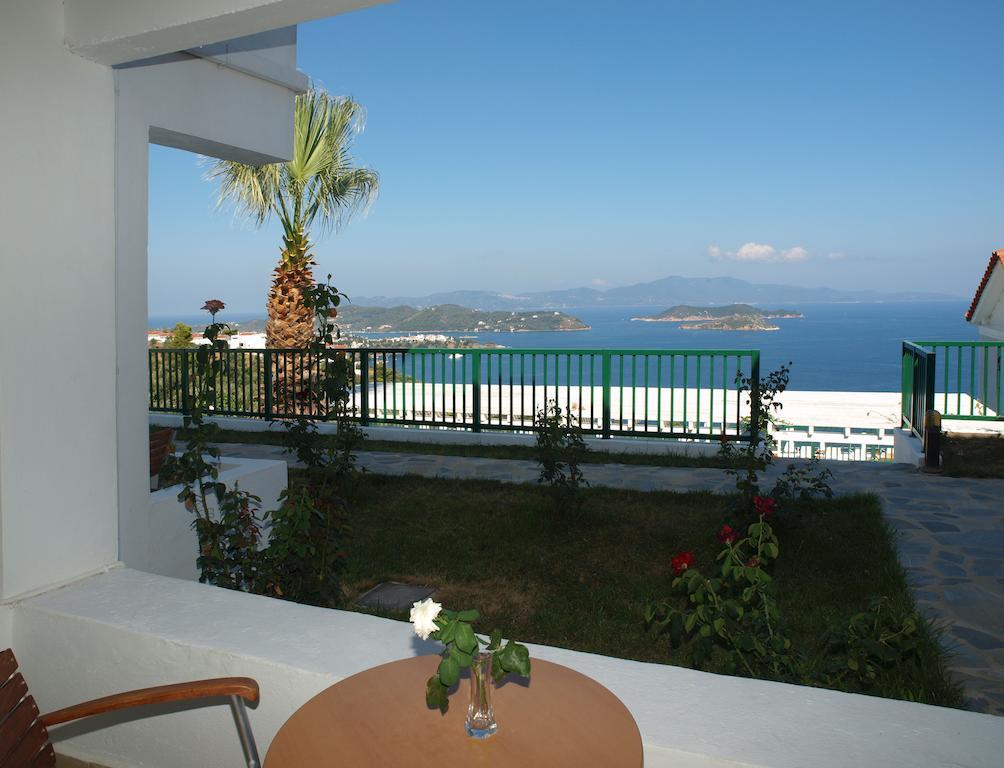 Skiathos Club Hotel & Suites Vasilias  Екстериор снимка